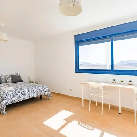 Guest house Roseville *