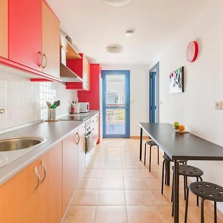 Guest house Roseville *
